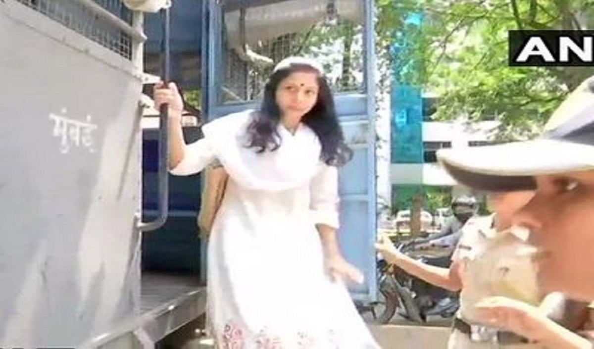 शीना बोरा जिंदा है? इंद्राणी मुखर्जी के दावे पर अदालत ने सीबीआई से मांगा जवाब